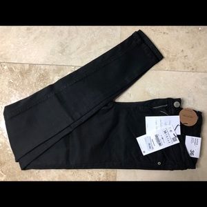 Black skinny jeans from Zara